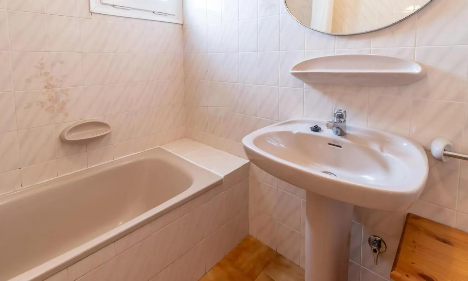 Sant Carles 261 Apartamento Con Balcon Y Vistas Llanca
