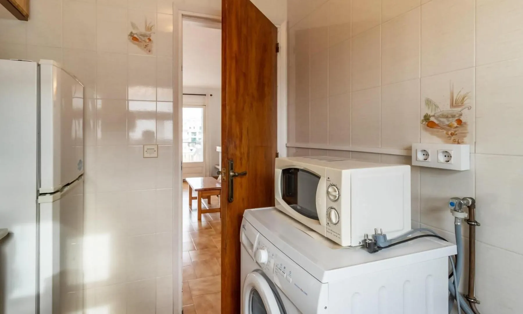 Sant Carles 261 Apartamento Con Balcon Y Vistas Llanca 0*,  Spain