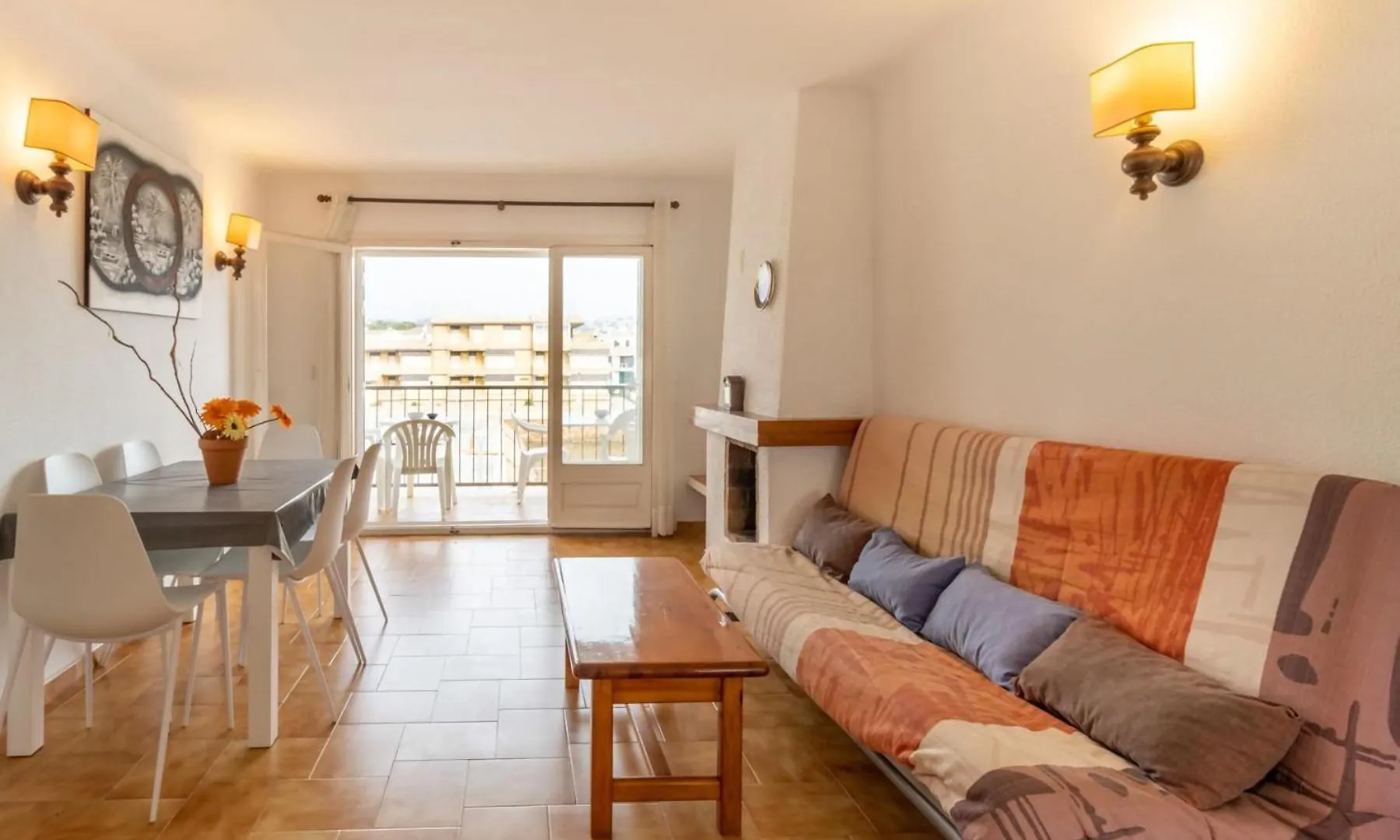 Sant Carles 261 Apartamento Con Balcon Y Vistas Llanca